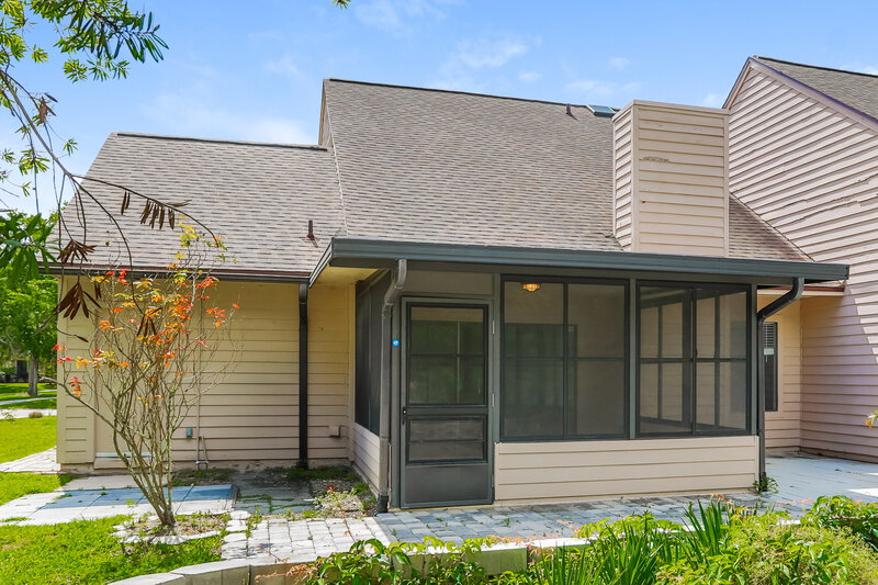1,855/Mo, 4137 Rollingwood Ct Jacksonville, FL 32257 Rear View