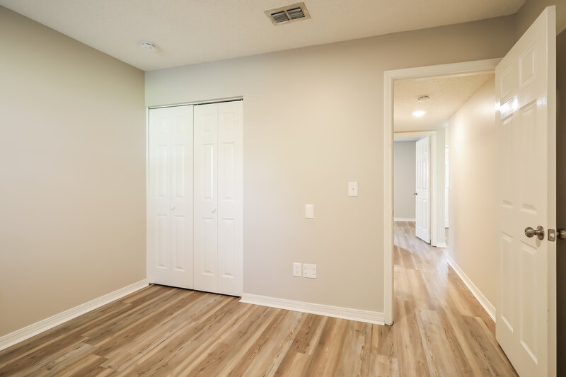 2,015/Mo, 11259 Thomaston Pl Jacksonville, FL 32257 Bedroom View