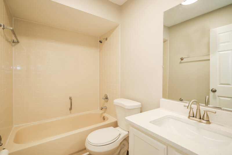 2,015/Mo, 11259 Thomaston Pl Jacksonville, FL 32257 Bathroom View