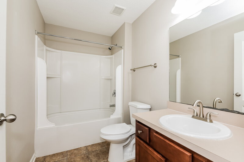 3,040/Mo, 95124 Turnstone Ct Fernandina Beach, FL 32034 Bathroom View