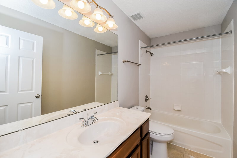 3,330/Mo, 12363 Guava Ct Jacksonville, FL 32225 Bathroom View