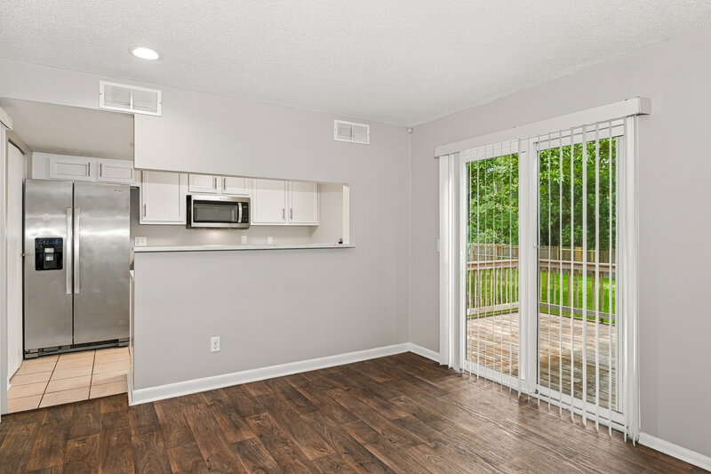 1,965/Mo, 6911 Coleus Ct Jacksonville, FL 32244 Dining Room View