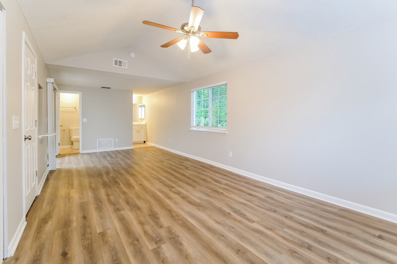 1,945/Mo, 6911 Coleus Ct Jacksonville, FL 32244 Main Bedroom View