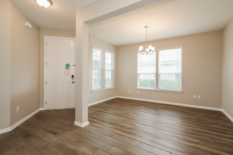 2,480/Mo, 3343 Spring Valley Ct Green Cove Springs, FL 32043 Dining Room View 2