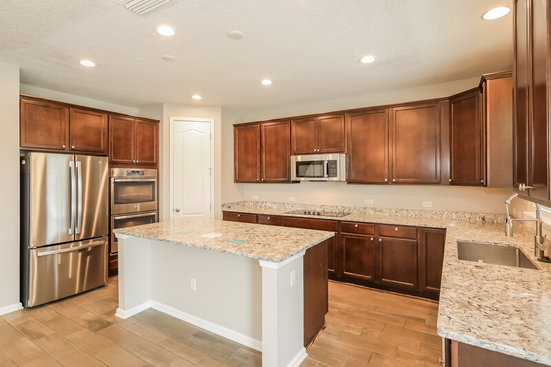 2,480/Mo, 3343 Spring Valley Ct Green Cove Springs, FL 32043 Kitchen View 2