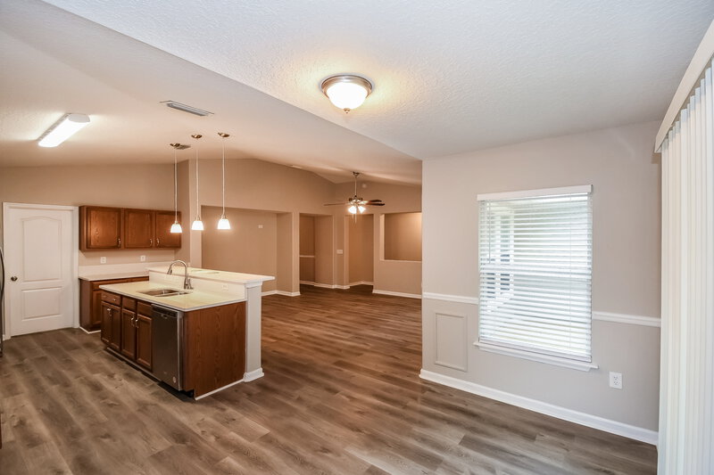 2,380/Mo, 392 Bostwick Cir St Augustine, FL 32092 Dining Room View