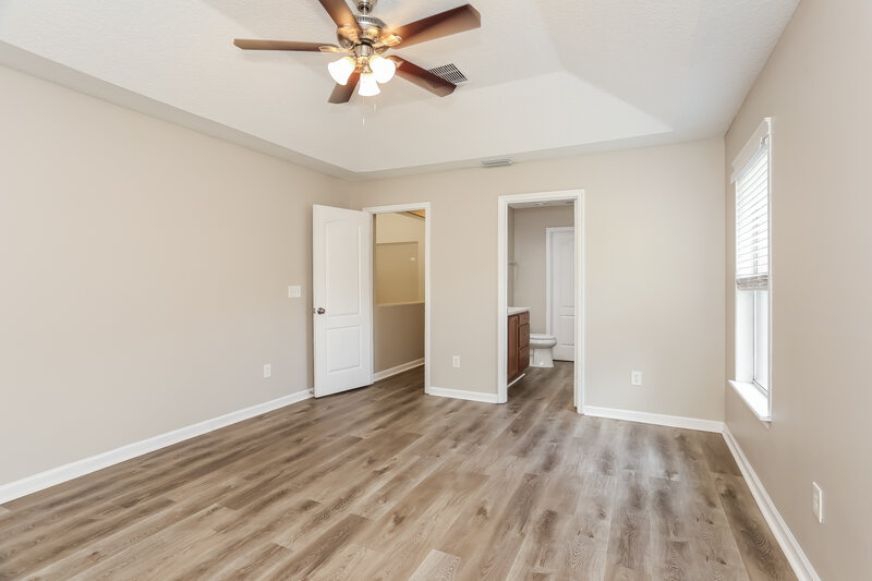 2,290/Mo, 392 Bostwick Cir St Augustine, FL 32092 Main Bedroom View 2