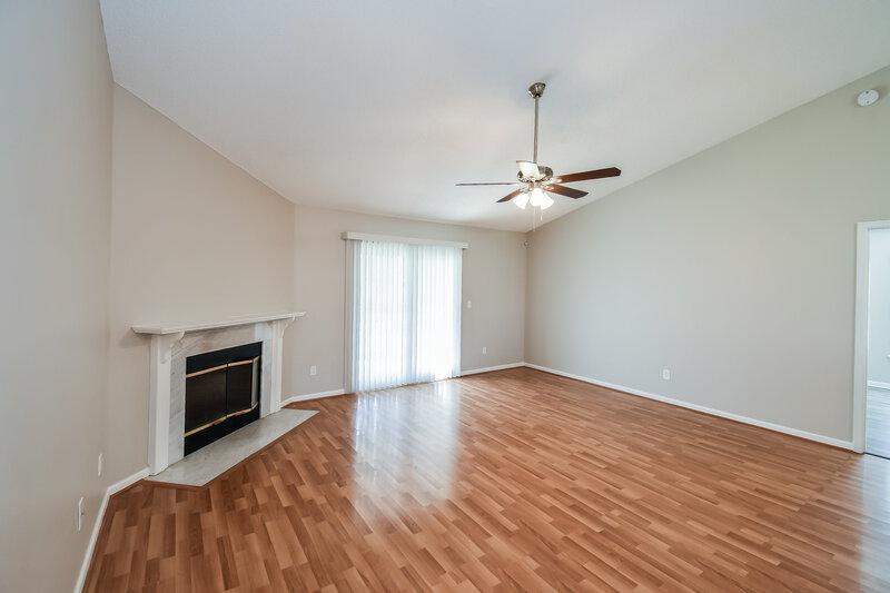 1,855/Mo, 3653 Morning Meadow Ln Orange Park, FL 32073 Living Room View 2
