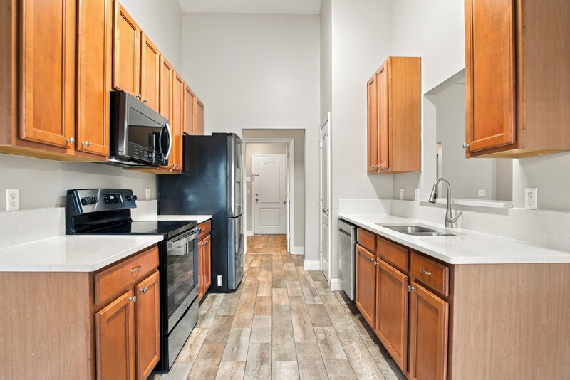 2,420/Mo, 1068 Ardmore St Saint Augustine, FL 32092 Kitchen View