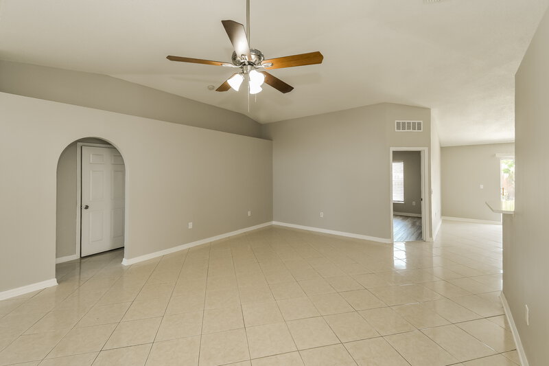 1,815/Mo, 3654 Braeden Ct Middleburg, FL 32068 Living Room View 3