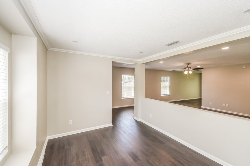 2,125/Mo, 7068 Beekman Lake Dr Jacksonville, FL 32222 Dining Room View