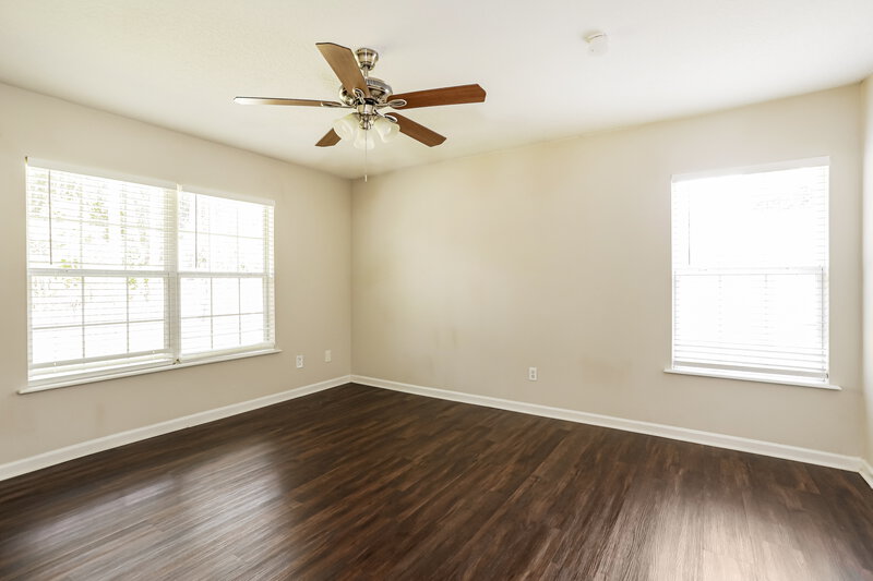 1,975/Mo, 7068 Beekman Lake Dr Jacksonville, FL 32222 Main Bedroom View