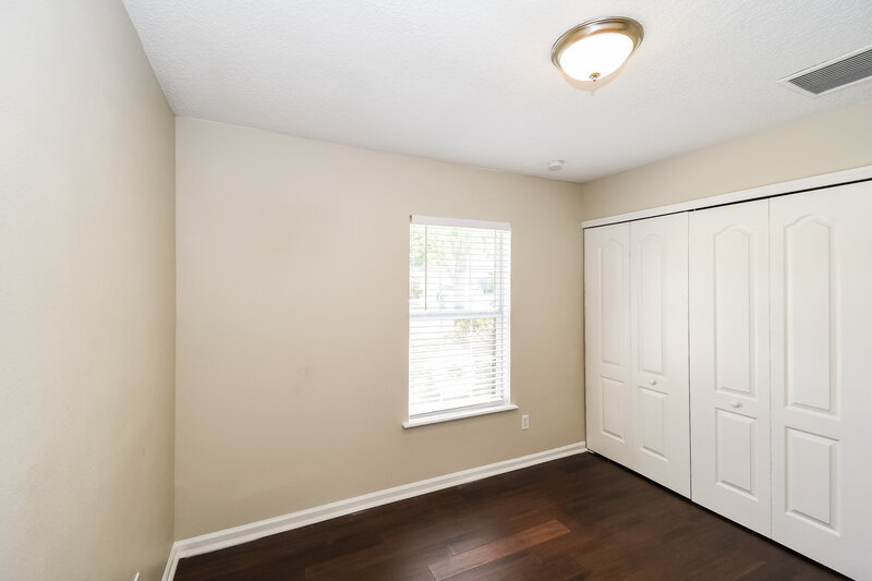2,125/Mo, 7068 Beekman Lake Dr Jacksonville, FL 32222 Bedroom View