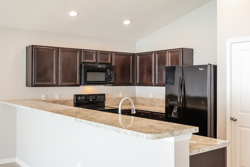 2,790/Mo, 6582 Winding Greens Dr Jacksonville, FL 32244 Kitchen View 2