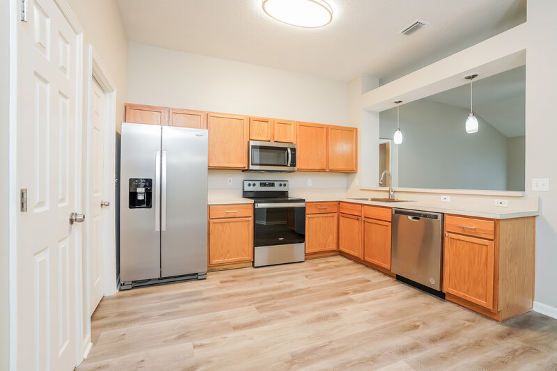 2,860/Mo, 195 Dover Bluff Dr Orange Park, FL 32073 Kitchen View