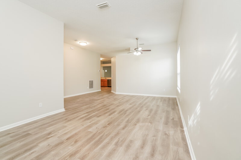 2,860/Mo, 195 Dover Bluff Dr Orange Park, FL 32073 Den View