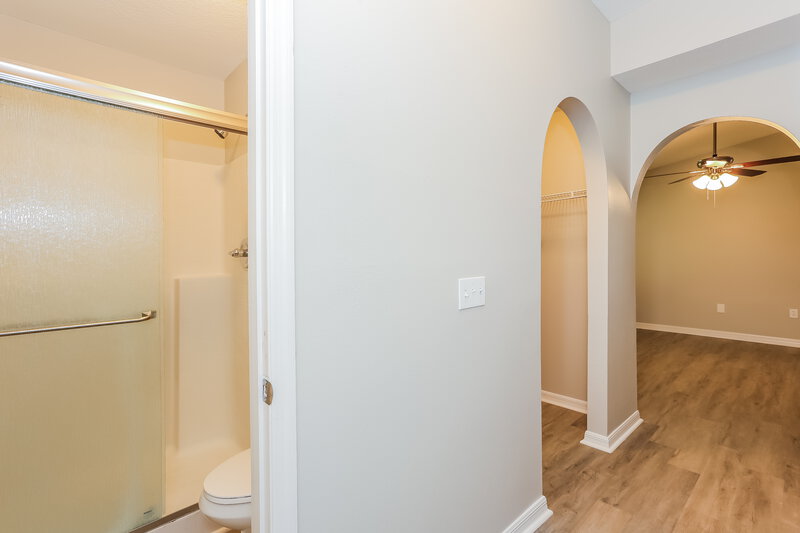 1,825/Mo, 8724 Merseyside Ave Jacksonville, FL 32219 Foyer View