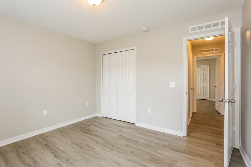 1,825/Mo, 8724 Merseyside Ave Jacksonville, FL 32219 Bedroom View