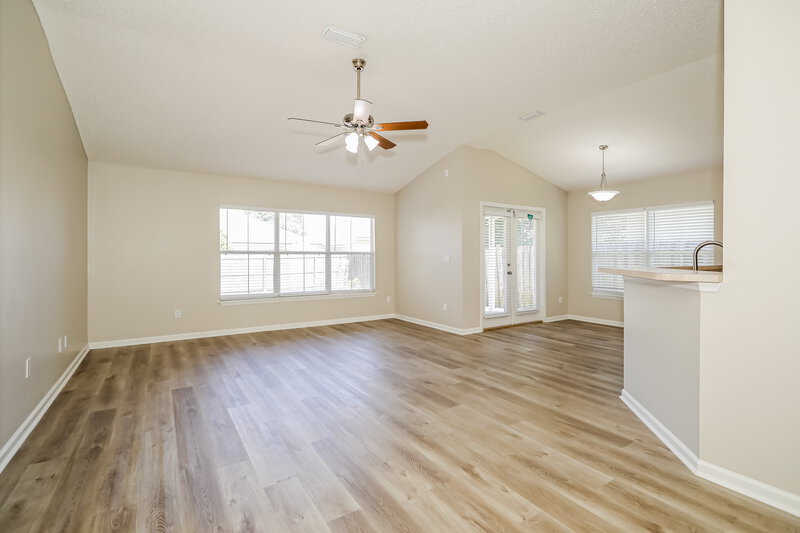 1,965/Mo, 8211 Stelling Dr Jacksonville, FL 32244 Misc View 5