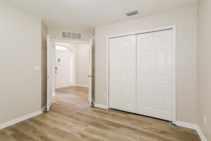 1,965/Mo, 8211 Stelling Dr Jacksonville, FL 32244 Misc View 12