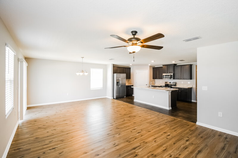 1,780/Mo, 2278 Pebble Point Dr Green Cove Springs, FL 32043 Living Room View