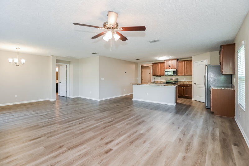 2,055/Mo, 393 Harley Dr Jacksonville, FL 32218 Living Room View 2