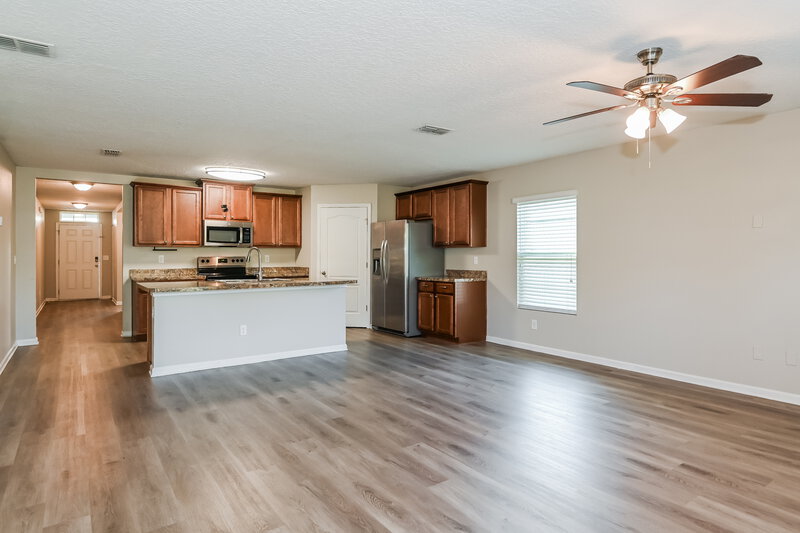 2,055/Mo, 393 Harley Dr Jacksonville, FL 32218 Living Room View 3