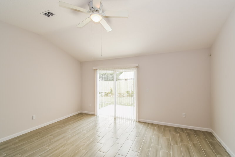 2,005/Mo, 6092 Patriots Landing Ln Jacksonville, FL 32244 Living Room View 2