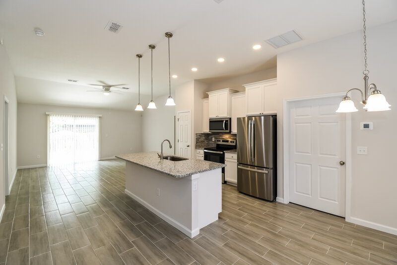 2,810/Mo, 6110 Patriots Landing Ln Jacksonville, FL 32244 Kitchen View 4