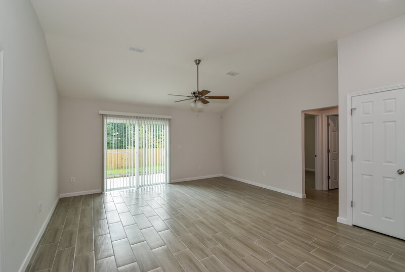 1,980/Mo, 6099 Patriots Landing Ln Jacksonville, FL 32244 Living Room View