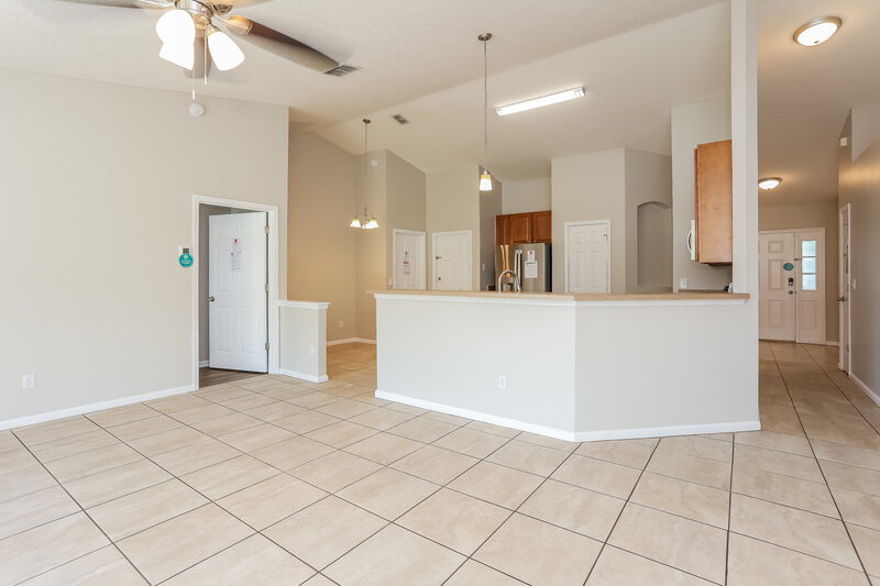 2,030/Mo, 7394 Hawks Cliff Dr W Jacksonville, FL 32222 Living Room View 2