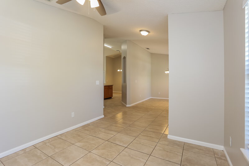 2,030/Mo, 7394 Hawks Cliff Dr W Jacksonville, FL 32222 Foyer View