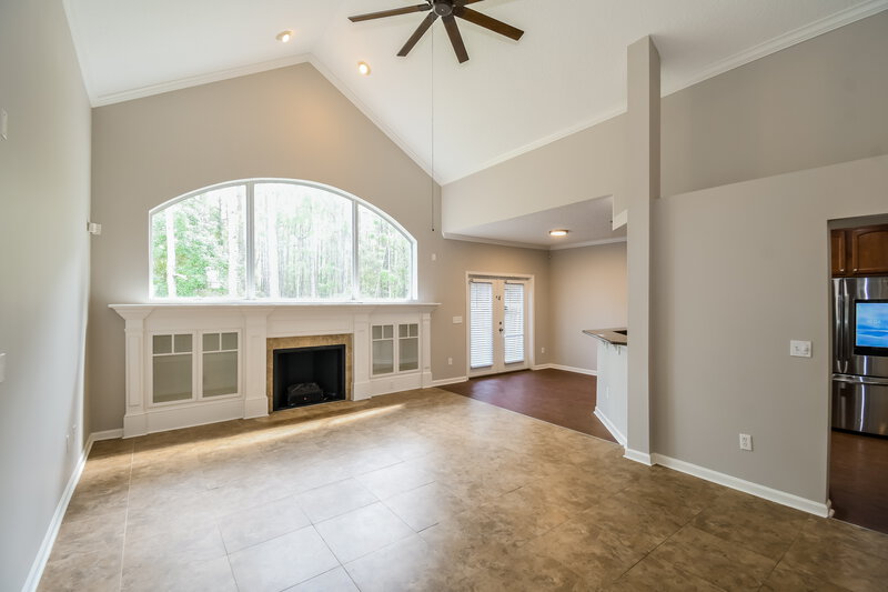 2,345/Mo, 9224 Redtail Dr Jacksonville, FL 32222 Living Room View