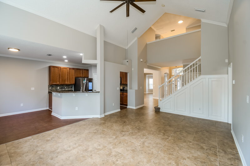 2,345/Mo, 9224 Redtail Dr Jacksonville, FL 32222 Living Room View 2