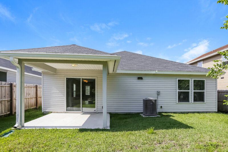 1,775/Mo, 1304 Biscayne Grove Ln Jacksonville, FL 32218 Rear View