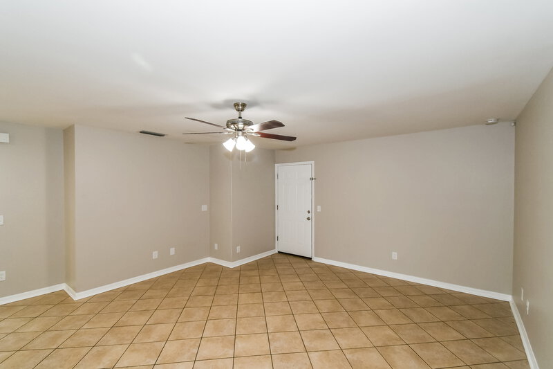 1,940/Mo, 8389 Argyle Corners Ct Jacksonville, FL 32244 Living Room View