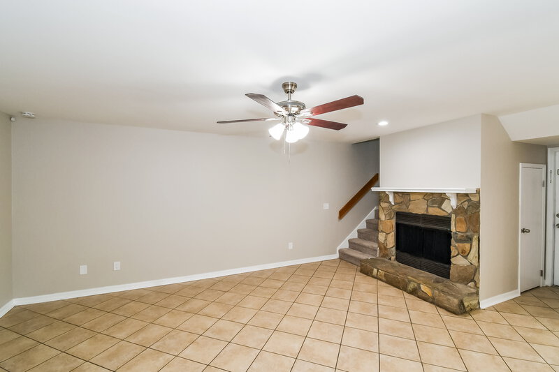 1,940/Mo, 8389 Argyle Corners Ct Jacksonville, FL 32244 Living Room View 3