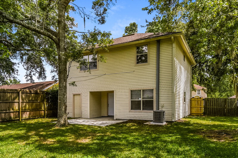 1,940/Mo, 8389 Argyle Corners Ct Jacksonville, FL 32244 Rear View