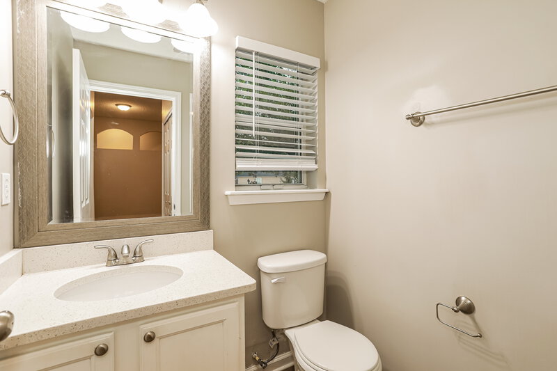 1,895/Mo, 3653 August Crossing Ct Jacksonville, FL 32210 Bathroom View