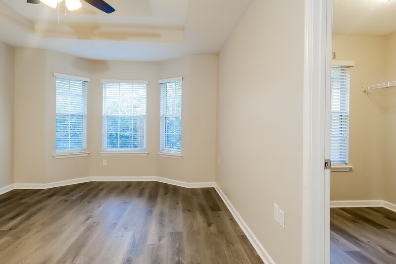 1,905/Mo, 1548 Landau Rd Jacksonville, FL 32225 Main Bedroom View