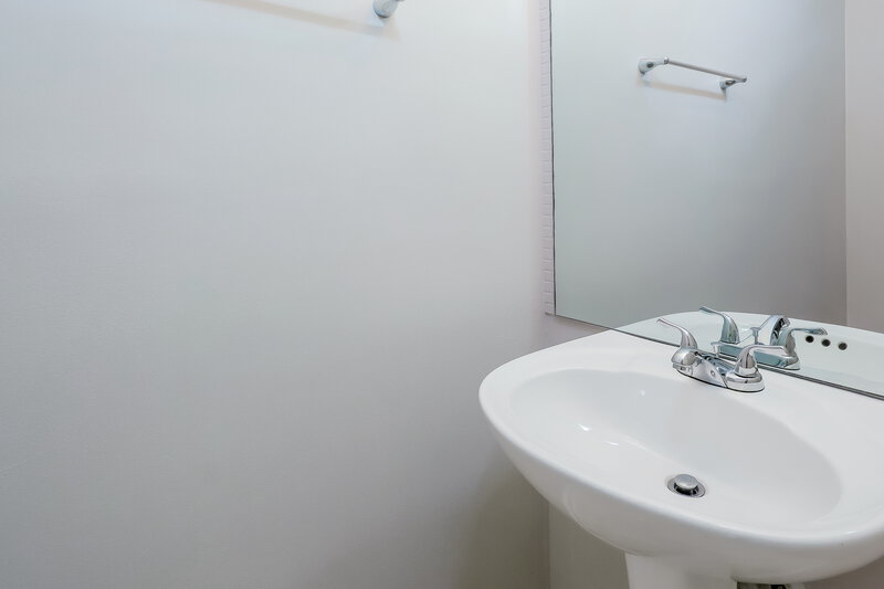 1,905/Mo, 1548 Landau Rd Jacksonville, FL 32225 Powder Room View