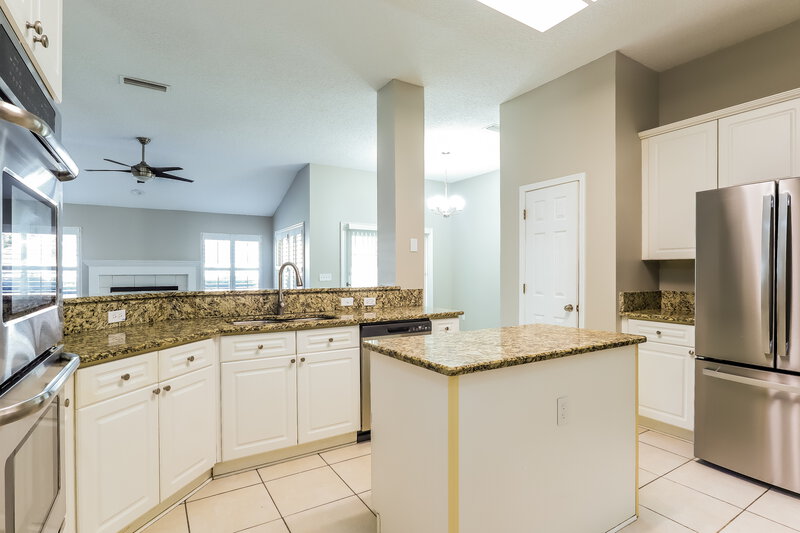 2,900/Mo, 2347 Foxhaven Dr W Jacksonville, FL 32224 Misc View 6