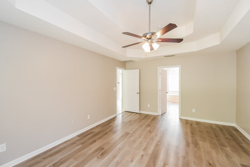 2,700/Mo, 7915 Timberlin Park Blvd Jacksonville, FL 32256 Main Bedroom View 2
