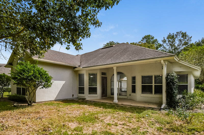 2,700/Mo, 7915 Timberlin Park Blvd Jacksonville, FL 32256 Rear View