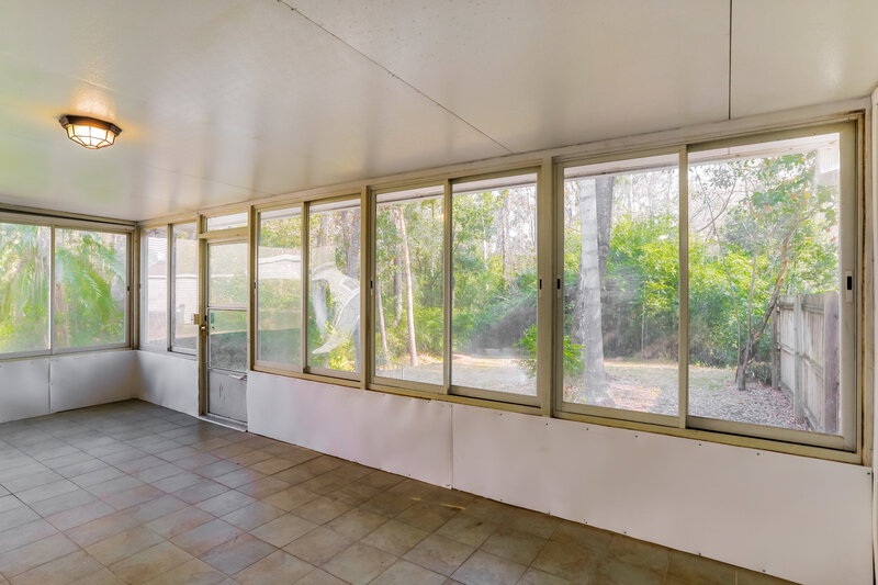 1,590/Mo, 8549 Sturbridge Cir E Jacksonville, FL 32244 Sun Room View