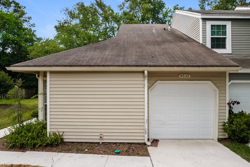 1,710/Mo, 8532 Sturbridge Cir W Jacksonville, FL 32244 External View