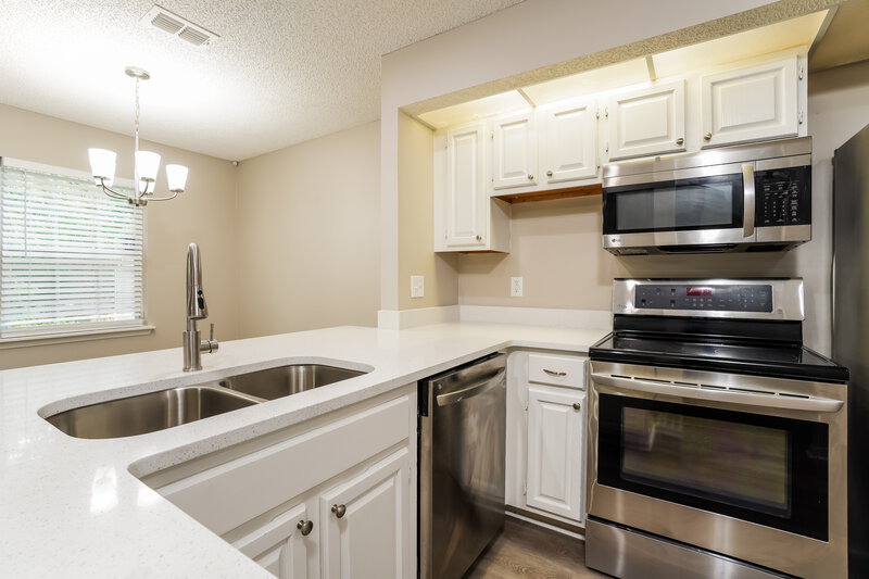 1,710/Mo, 8532 Sturbridge Cir W Jacksonville, FL 32244 Misc View 6