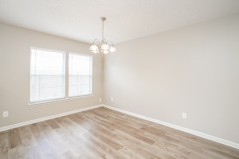 1,850/Mo, 1412 Palmer St Green Cove Springs, FL 32043 Dining Room View