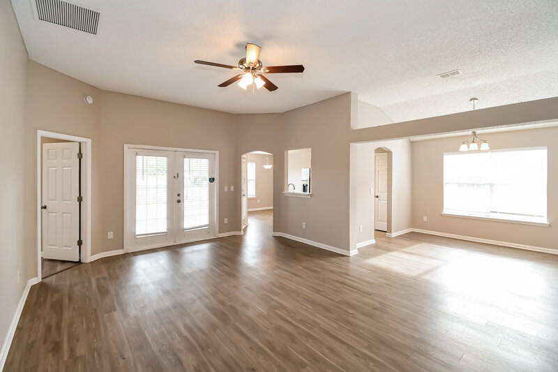 2,285/Mo, 1508 Austin Ln Saint Augustine, FL 32092 Living Room View 3