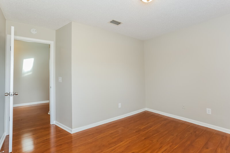 1,725/Mo, 3447 Le Havre Dr E Jacksonville, FL 32277 Bedroom View 4